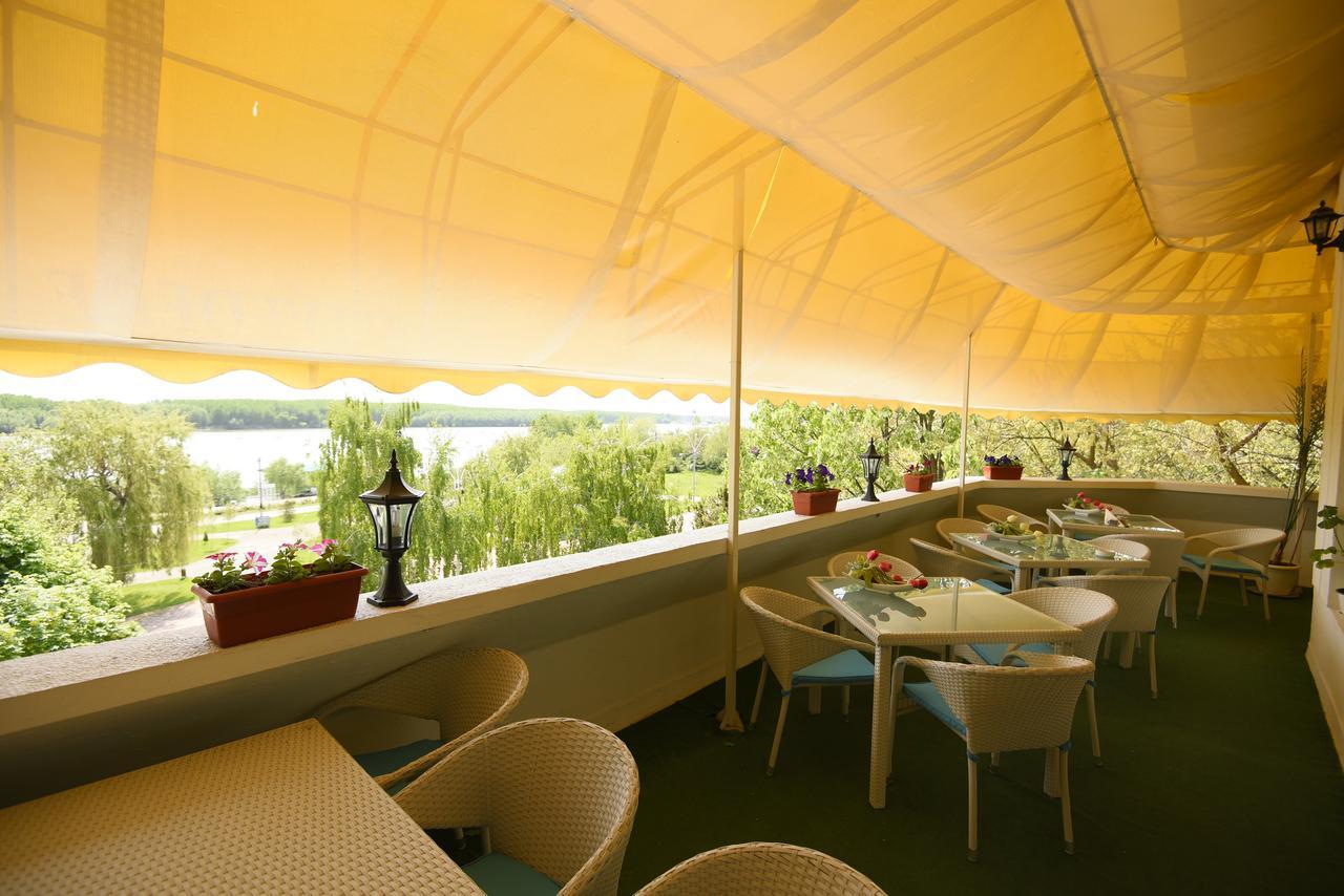 Hotel Belvedere Braila Bagian luar foto