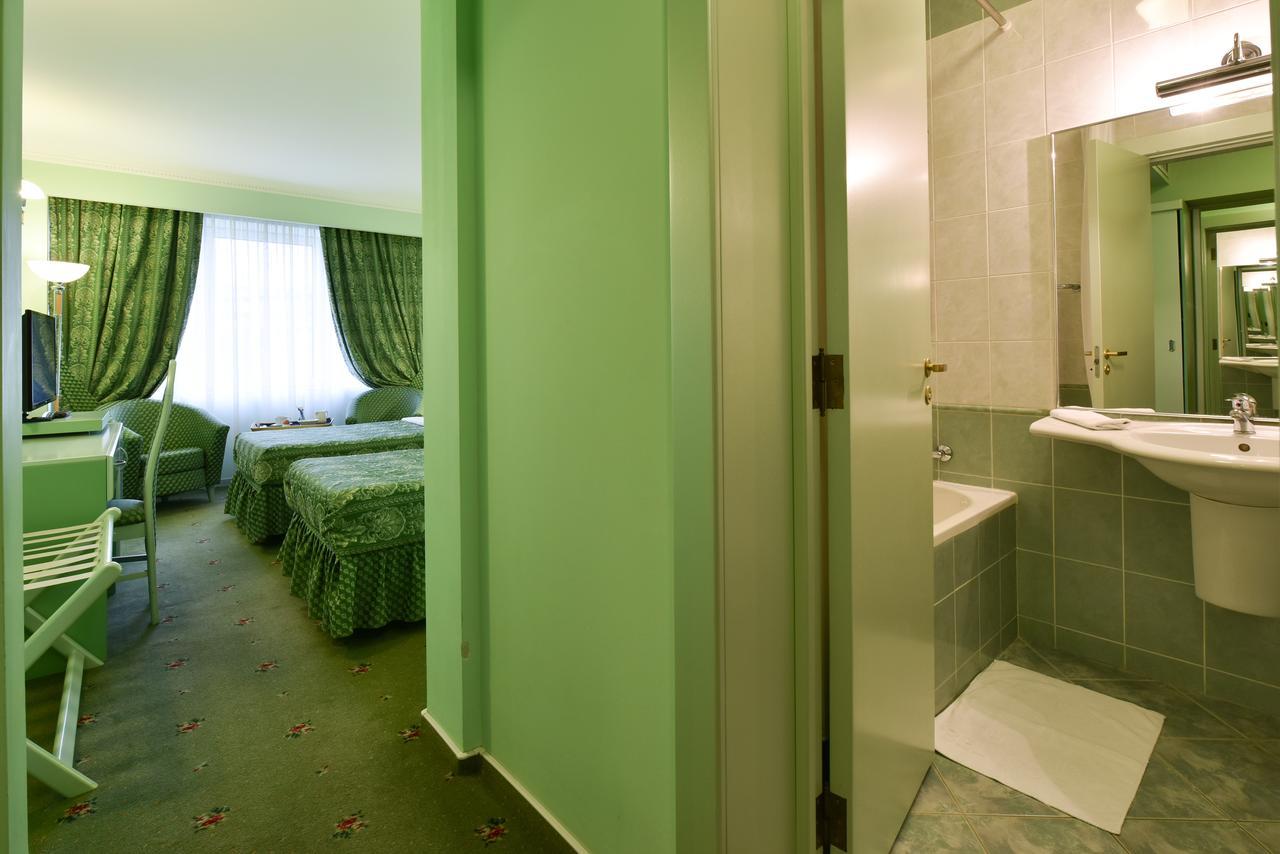 Hotel Belvedere Braila Bagian luar foto